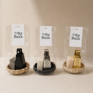 cadeauset; bamboe schaaltje xs, geurblokje en mini rasp