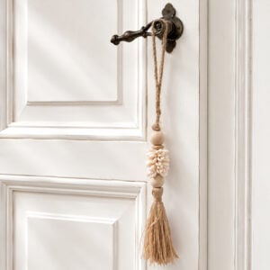 hanger cowrie maris hanger cowrie maris